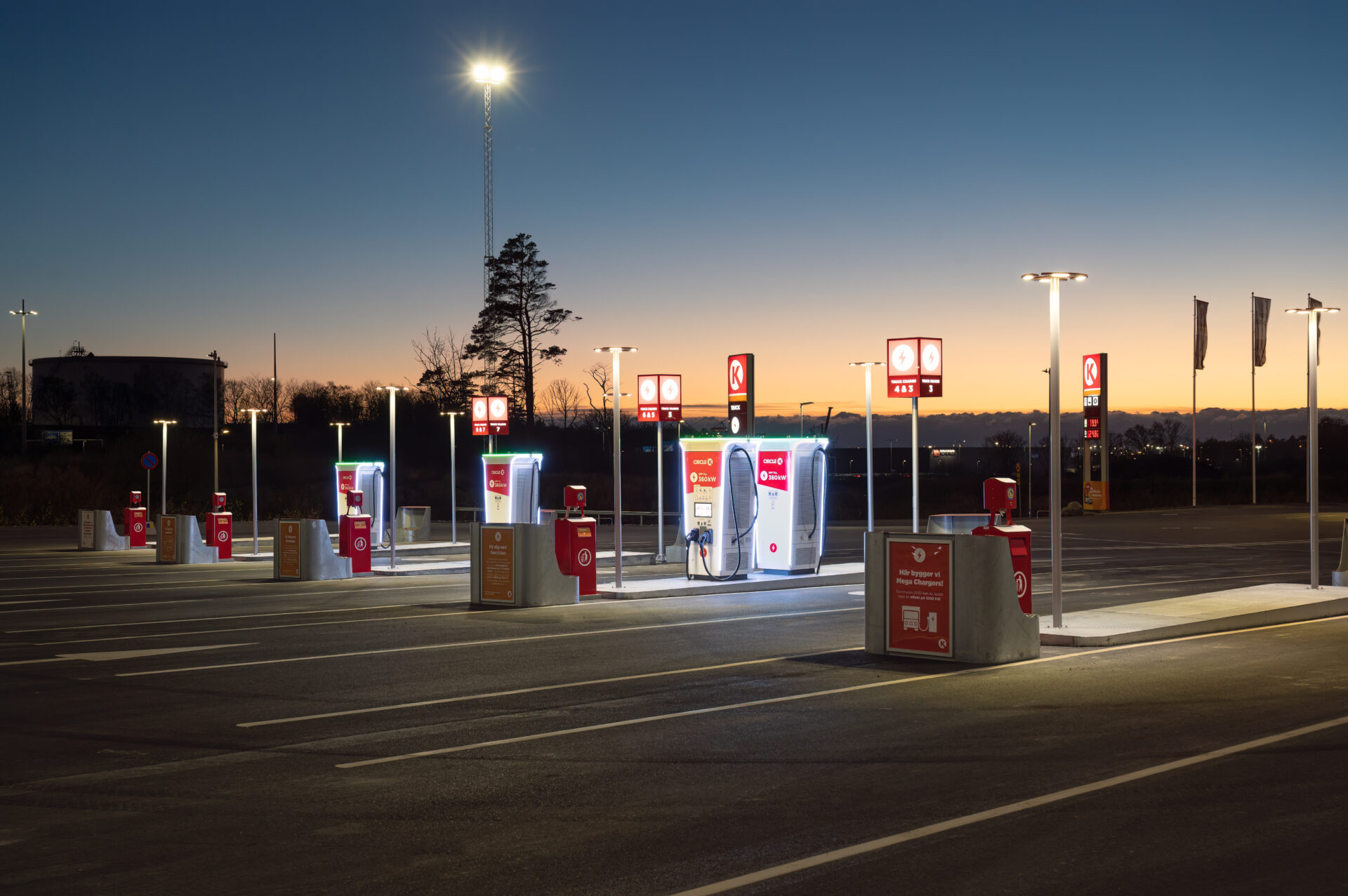 Nu kan tung trafik ladda från Malmö till Kiruna. Foto: Circle K.